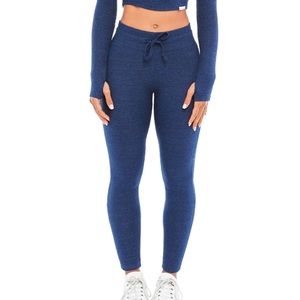 ILUS lounge joggers